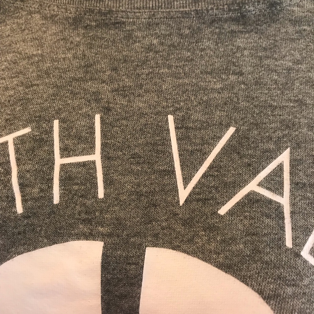 BRAND NEW Darth Vader sweatshirt - Picture 3 of 6